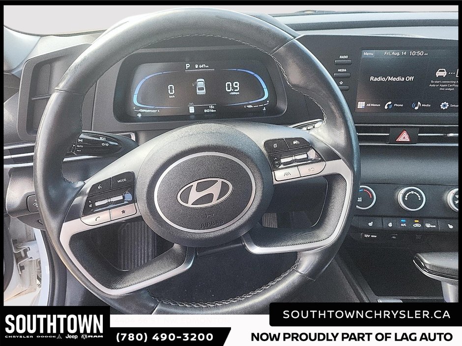 2024 Hyundai Elantra Preferred