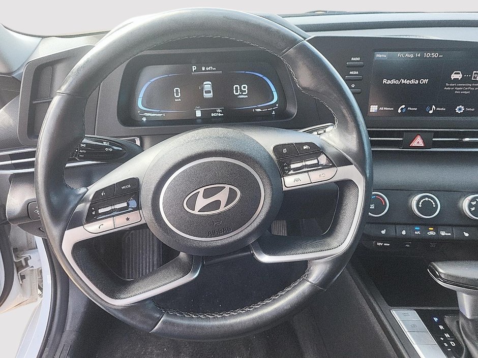 2024 Hyundai Elantra Preferred