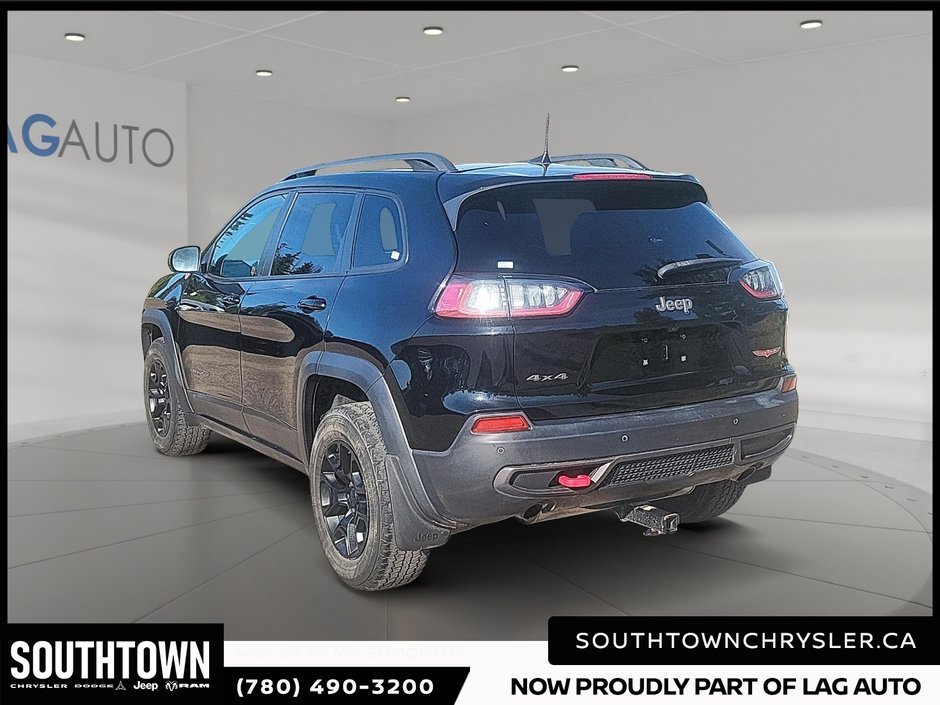 2019 Jeep Cherokee Trailhawk-3