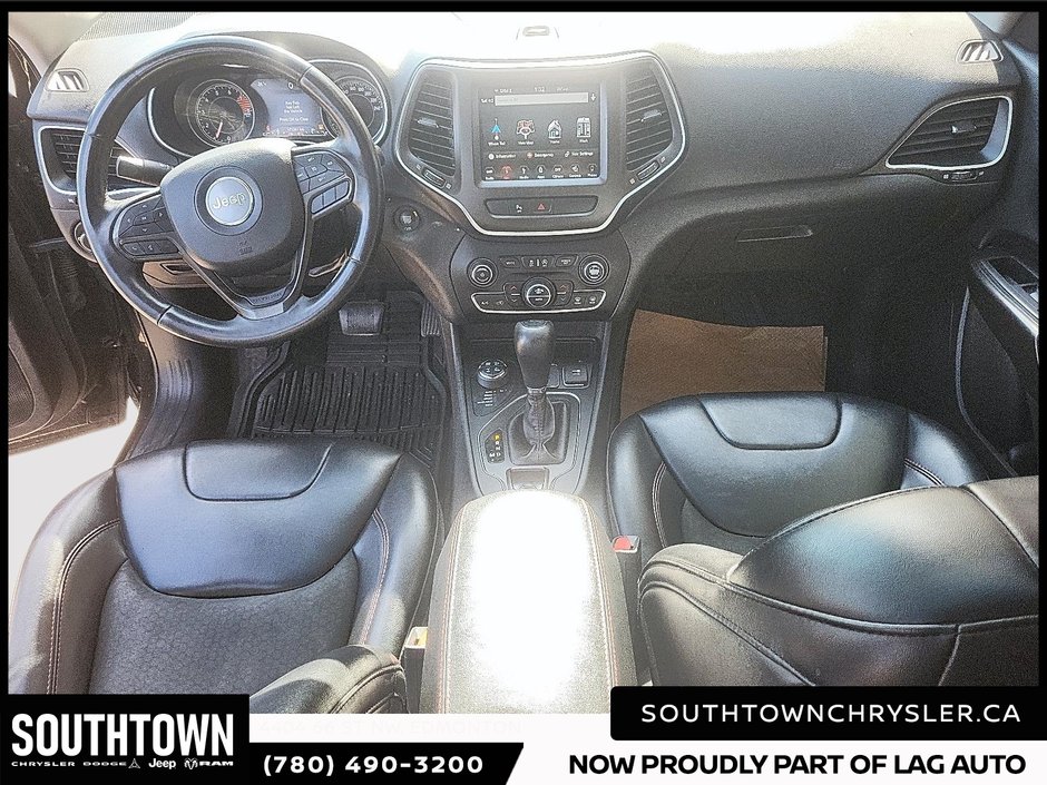 2019 Jeep Cherokee Trailhawk-8