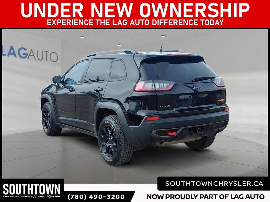 2020 Jeep Cherokee Trailhawk-3