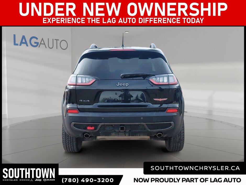 2020 Jeep Cherokee Trailhawk-2
