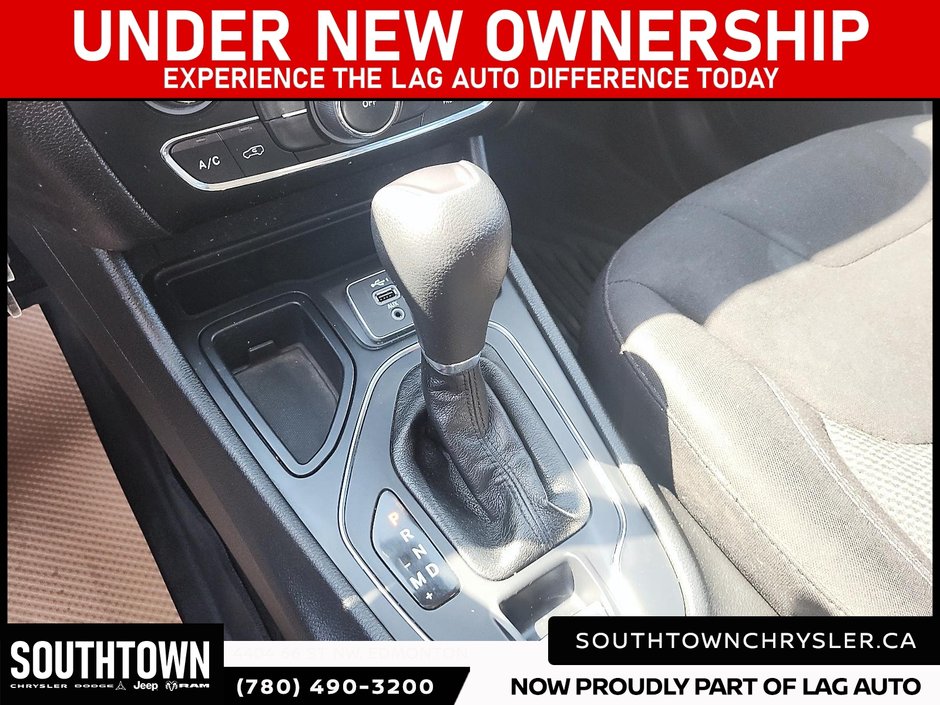 2021 Jeep Cherokee Sport-14
