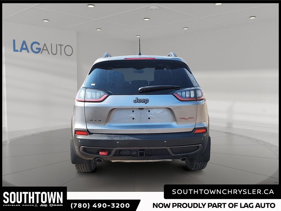 2021 Jeep Cherokee Trailhawk Elite
