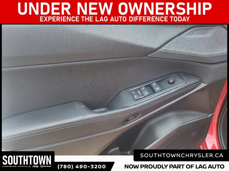 2026 Jeep Cherokee LAREDO-10