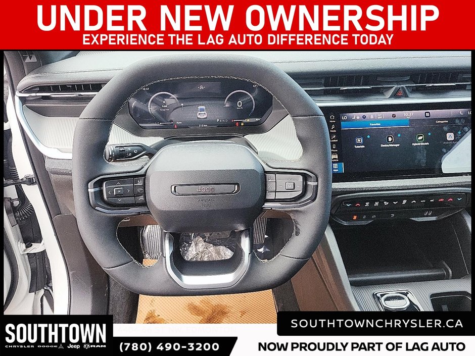 2026 Jeep Cherokee LAREDO