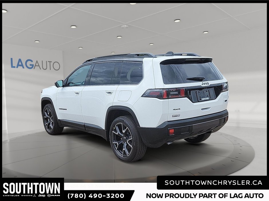 2026 Jeep Cherokee OVERLAND-3