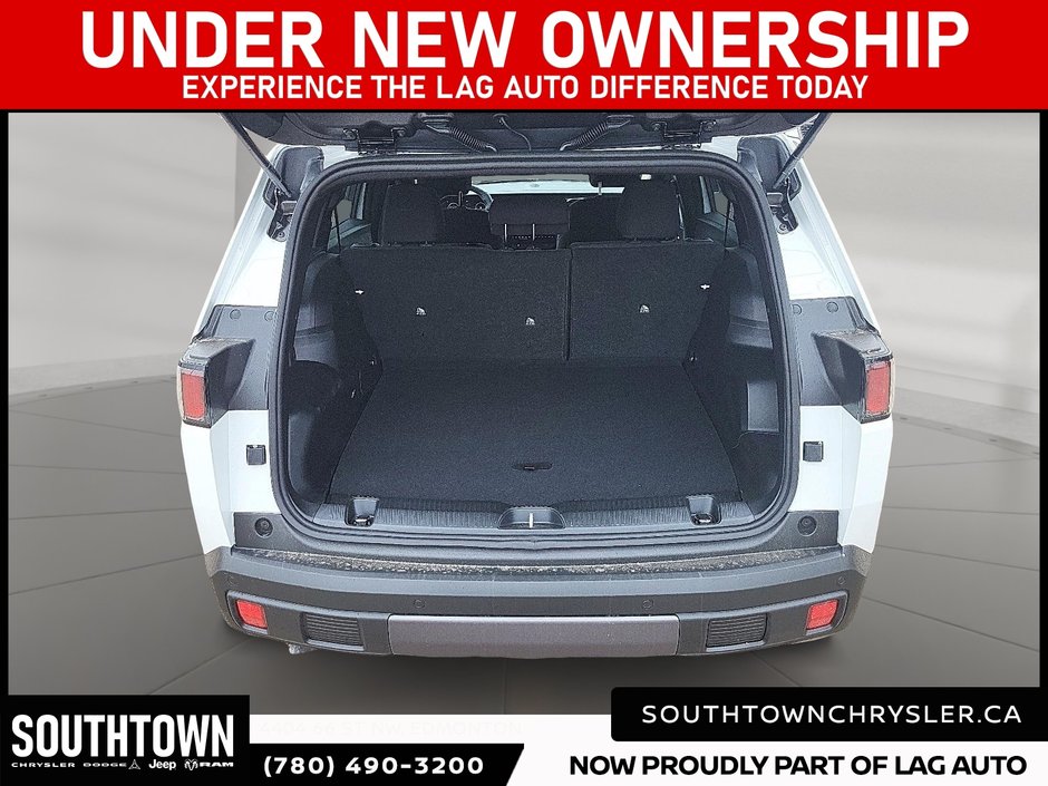 2026 Jeep Cherokee LAREDO