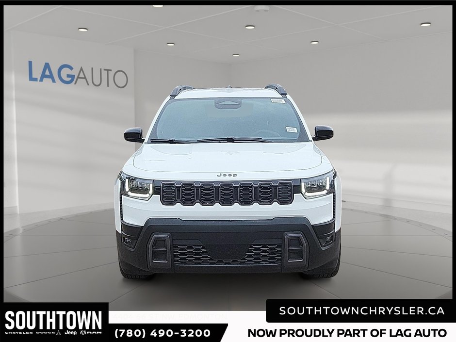 2026 Jeep Cherokee LAREDO