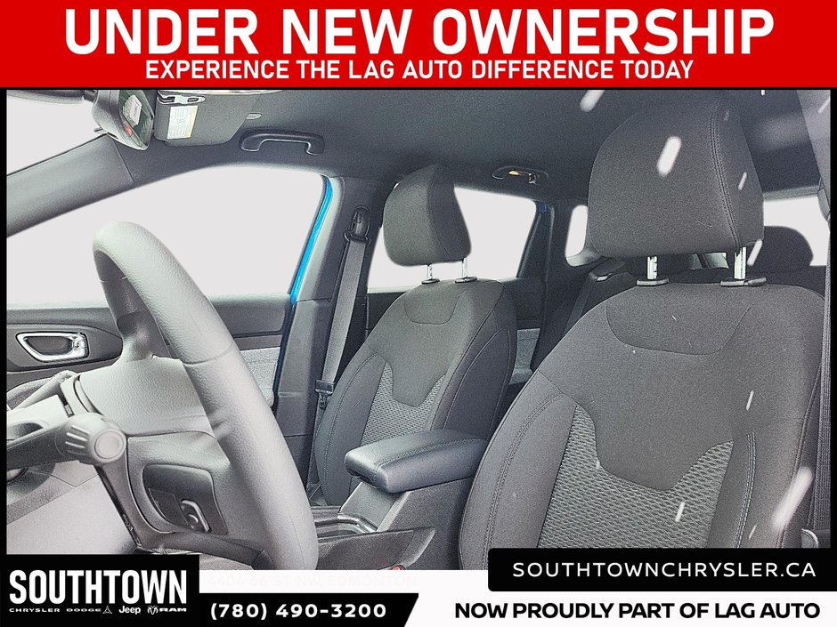 2025 Jeep Compass SPORT-9