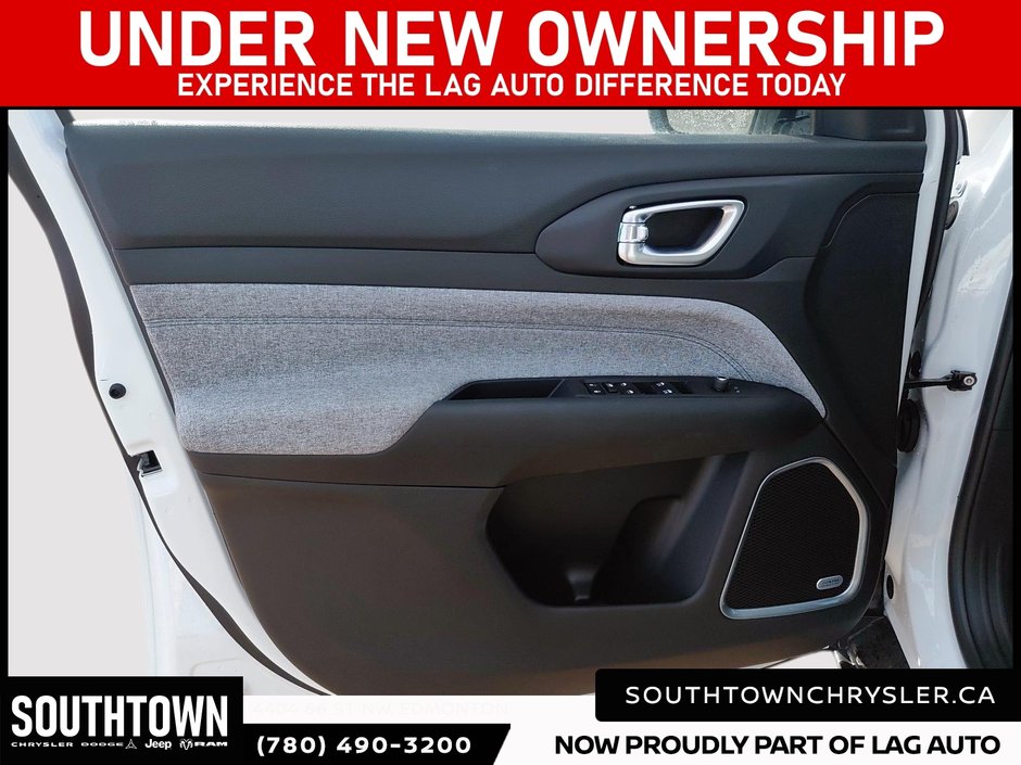 2025 Jeep Compass NORTH-10