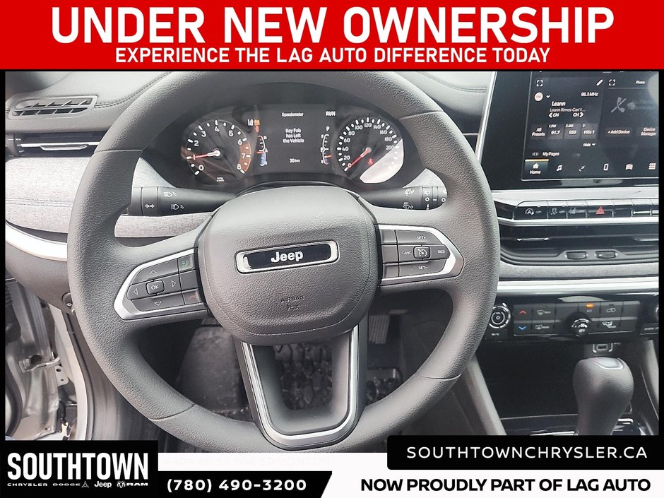 2025 Jeep Compass SPORT