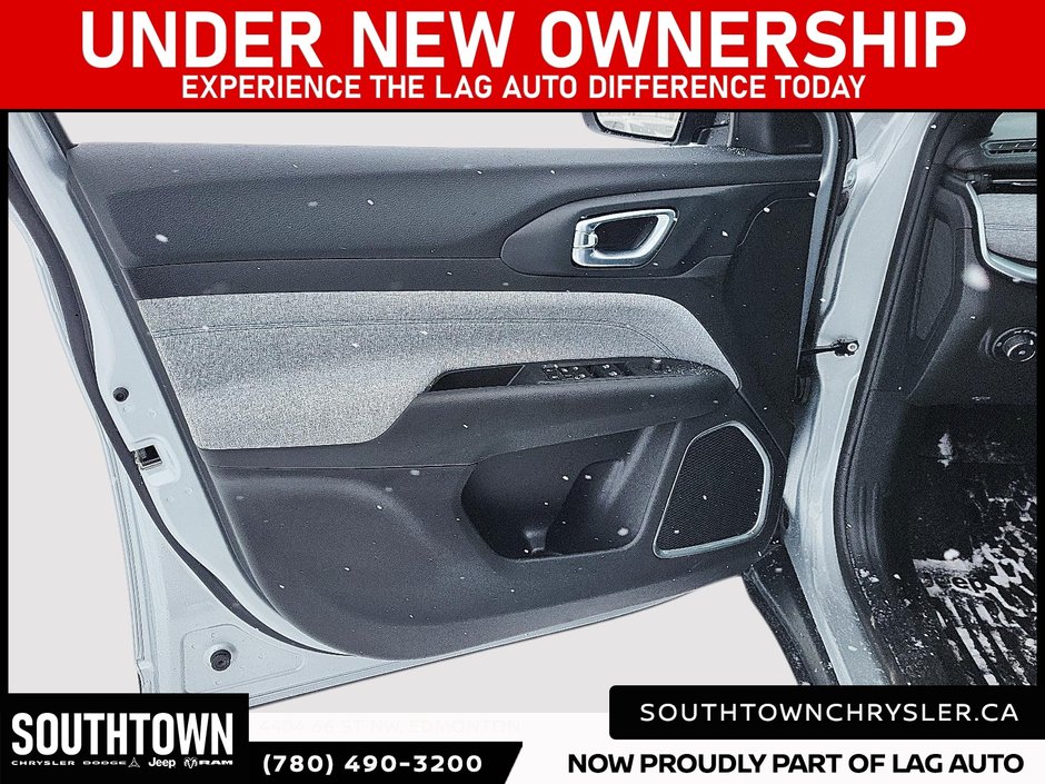 2026 Jeep Compass NORTH-12