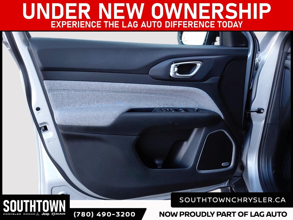 2026 Jeep Compass NORTH-10