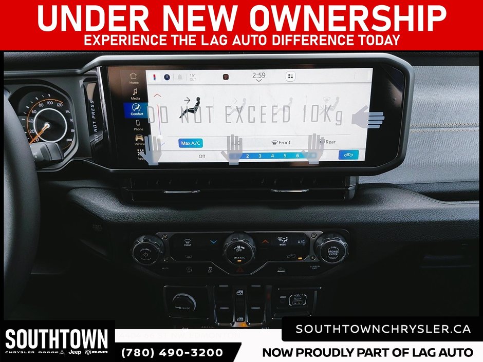 2026 Jeep Gladiator WILLYS-17