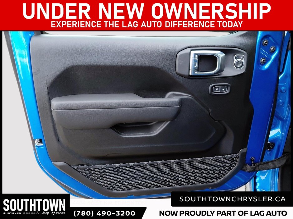 2026 Jeep Gladiator WILLYS-9