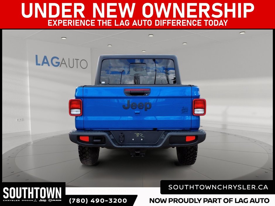 2026 Jeep Gladiator WILLYS-2