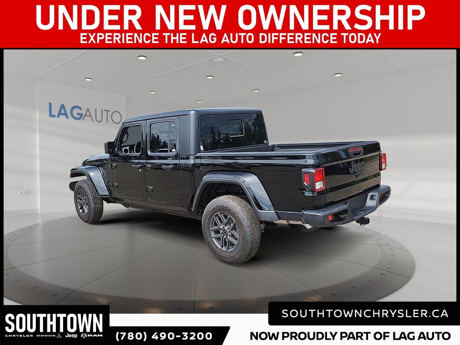 2026 Jeep Gladiator Sport S