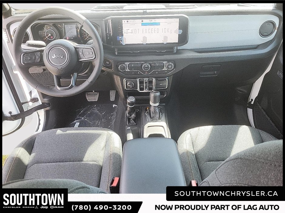 2026 Jeep Gladiator SPORT S-9
