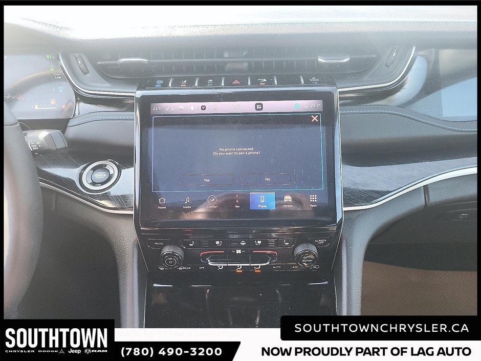 2023 Jeep Grand Cherokee 4xe Trailhawk-17