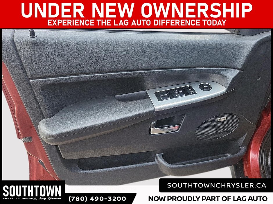 2008 Jeep Grand Cherokee Laredo-10