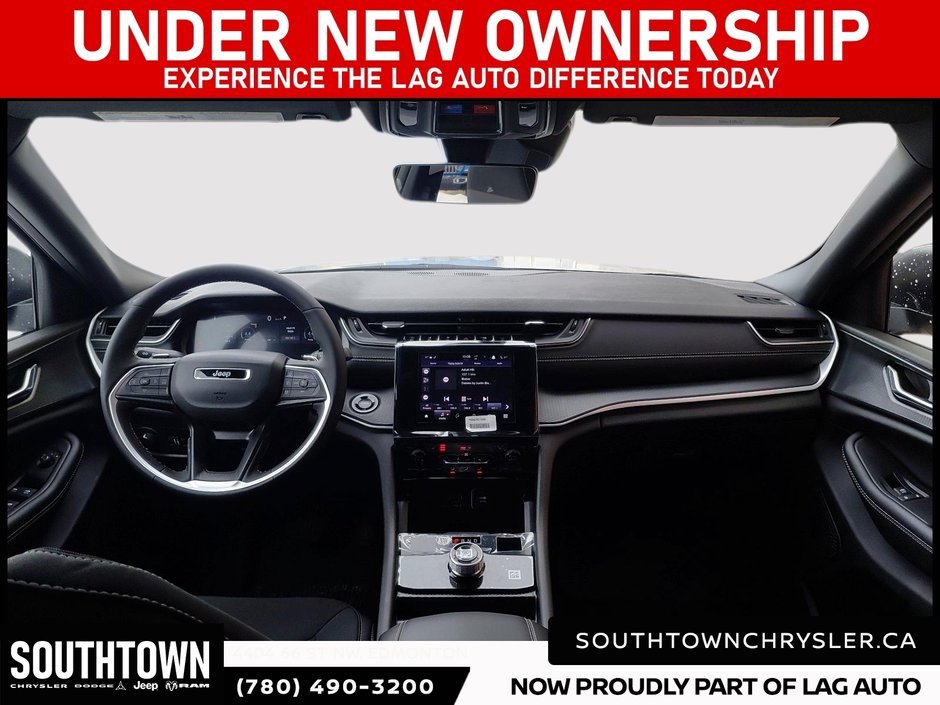 2025 Jeep Grand Cherokee LAREDO-10