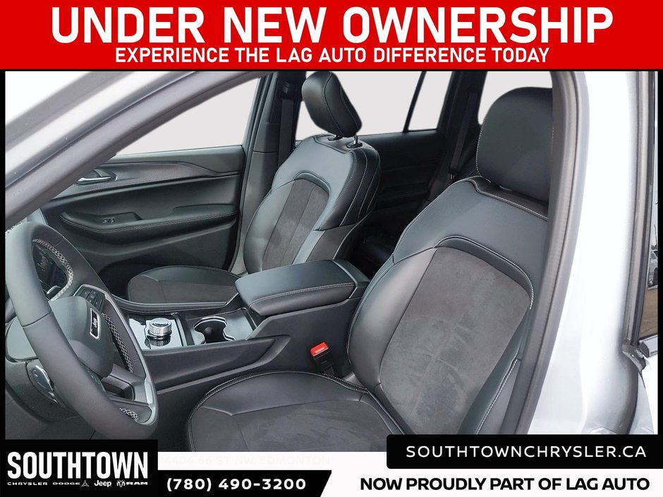 2025 Jeep Grand Cherokee LAREDO ALTITUDE-8