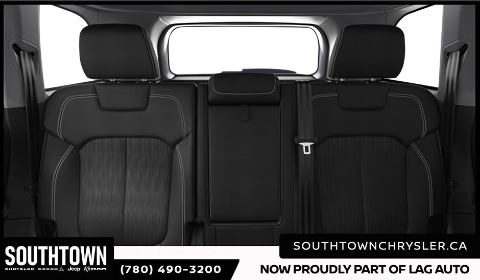 2026 Jeep Grand Cherokee LAREDO-4