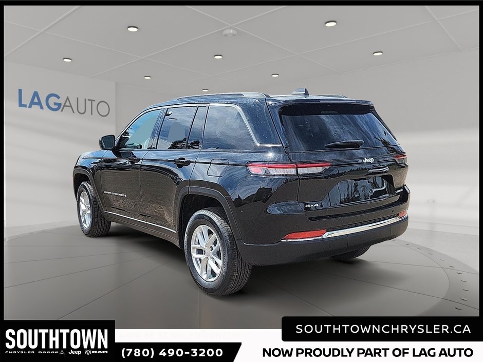 2026 Jeep Grand Cherokee LAREDO X