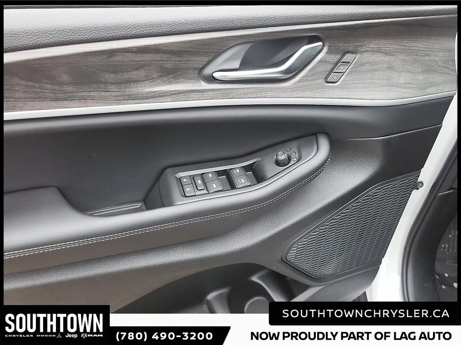 2026 Jeep Grand Cherokee LIMITED-10