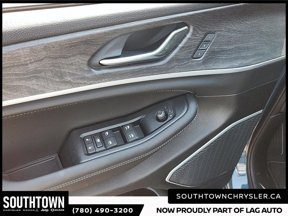 2026 Jeep Grand Cherokee LIMITED RESERVE-10