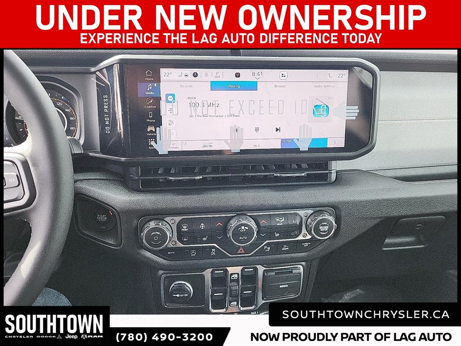 2025 Jeep Wrangler 4-Door WILLYS-16