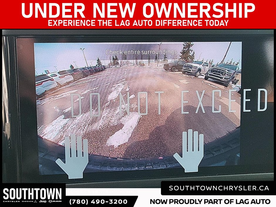 2025 Jeep Wrangler 4-Door WILLYS-15