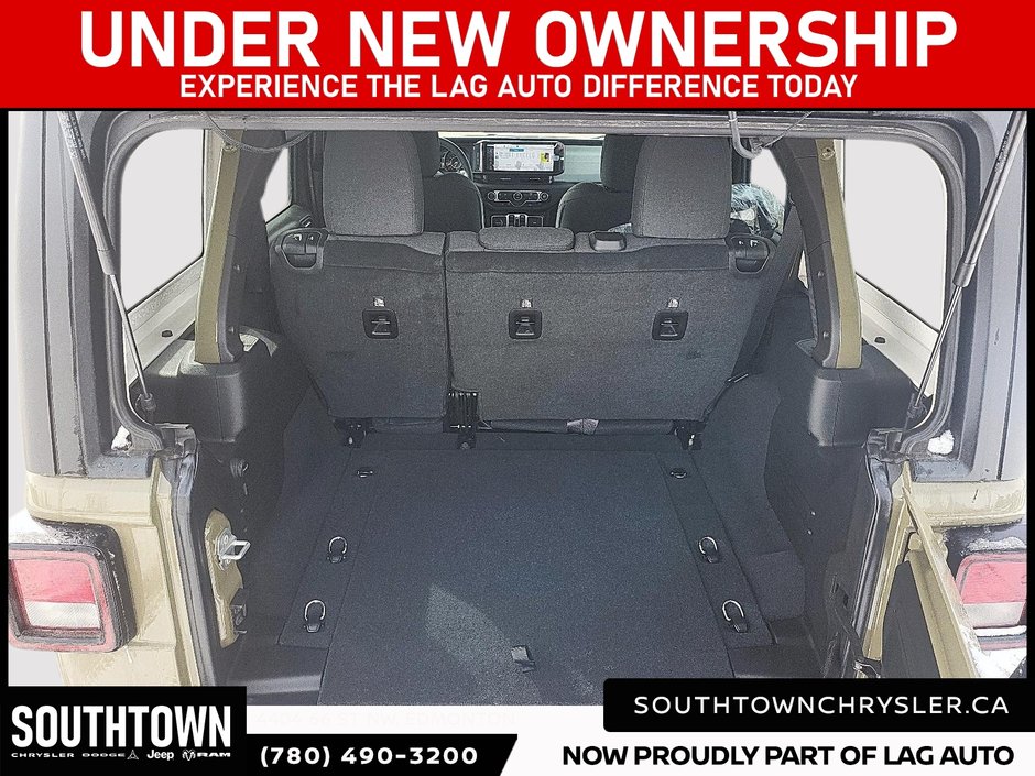 2025 Jeep Wrangler 4-Door SPORT S-5