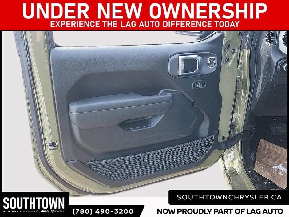 2025 Jeep Wrangler 4-Door SPORT S-10