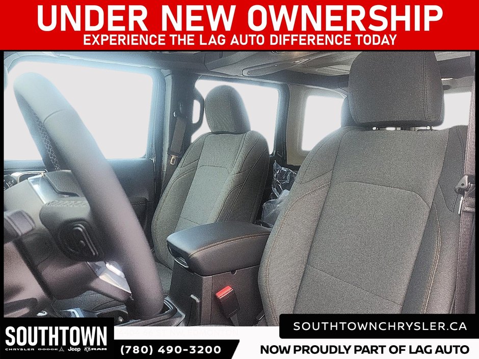 2026 Jeep Wrangler 4-Door SAHARA-8