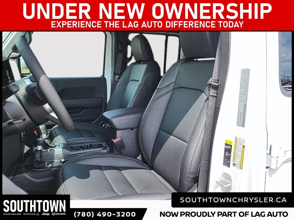 2026 Jeep Wrangler 4-Door SAHARA-8