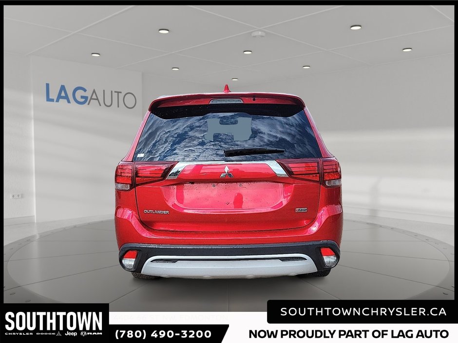 2020 Mitsubishi Outlander ES