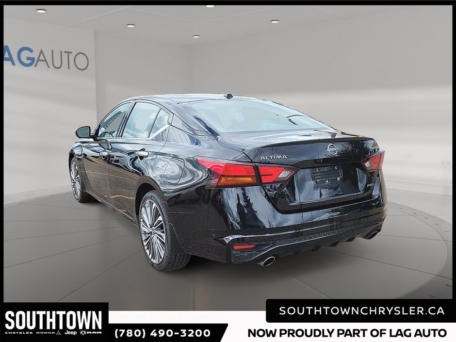 2024 Nissan Altima Platinum