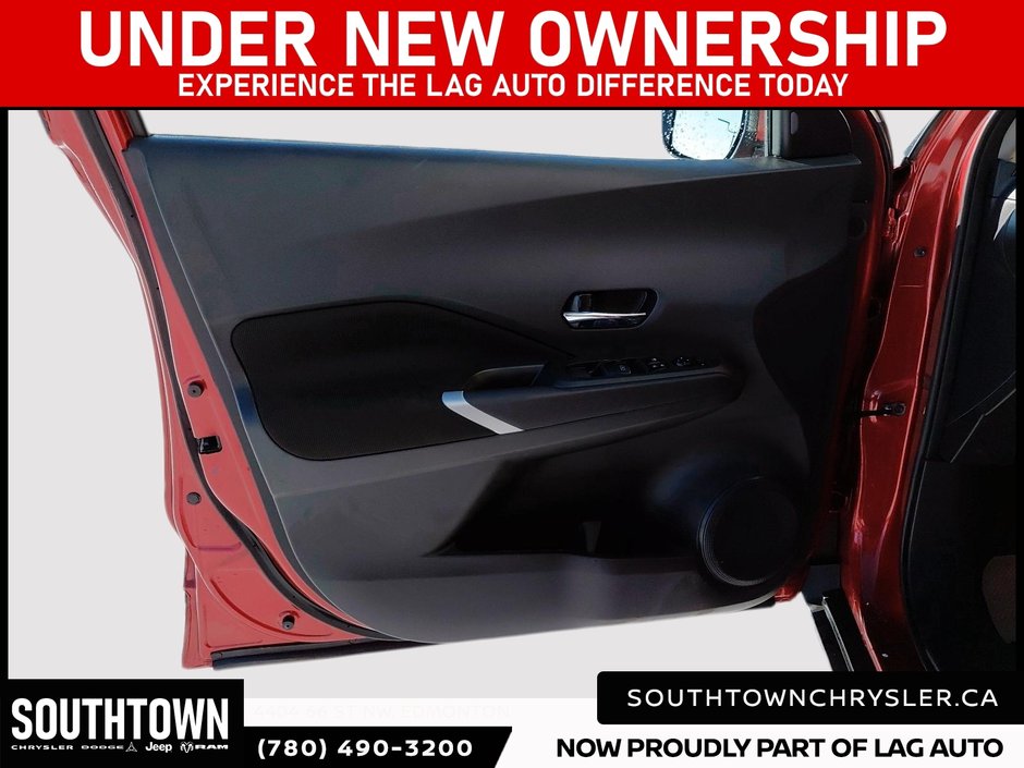 2025 Nissan Kicks Play SV-10