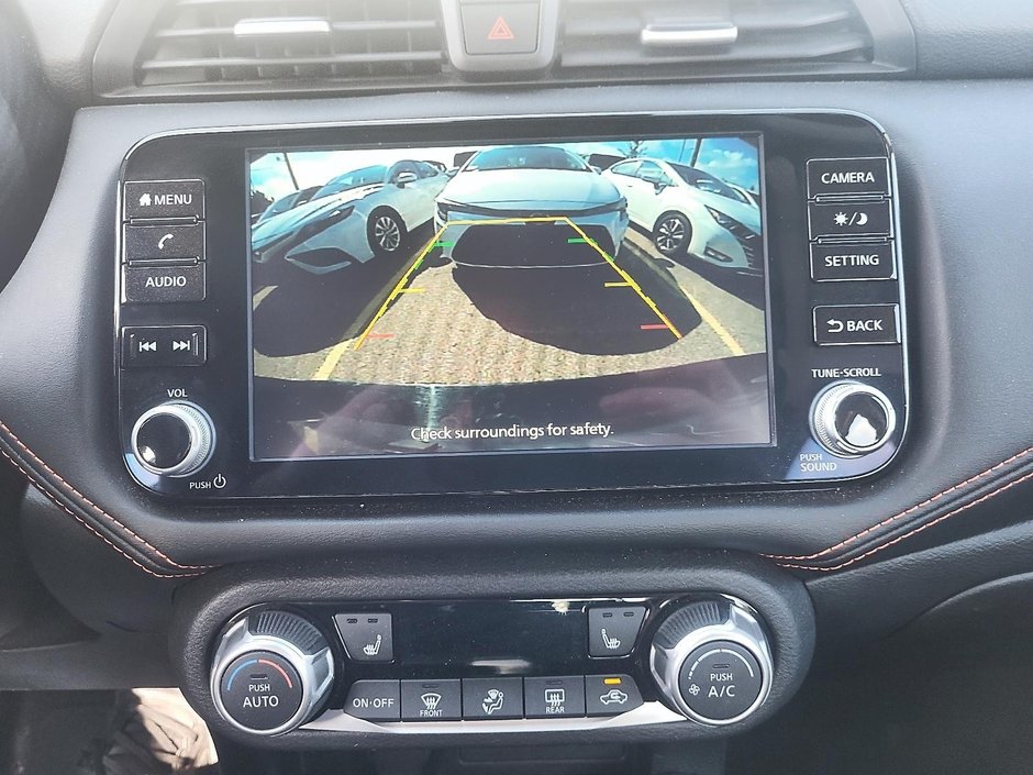 2024 Nissan Versa SR