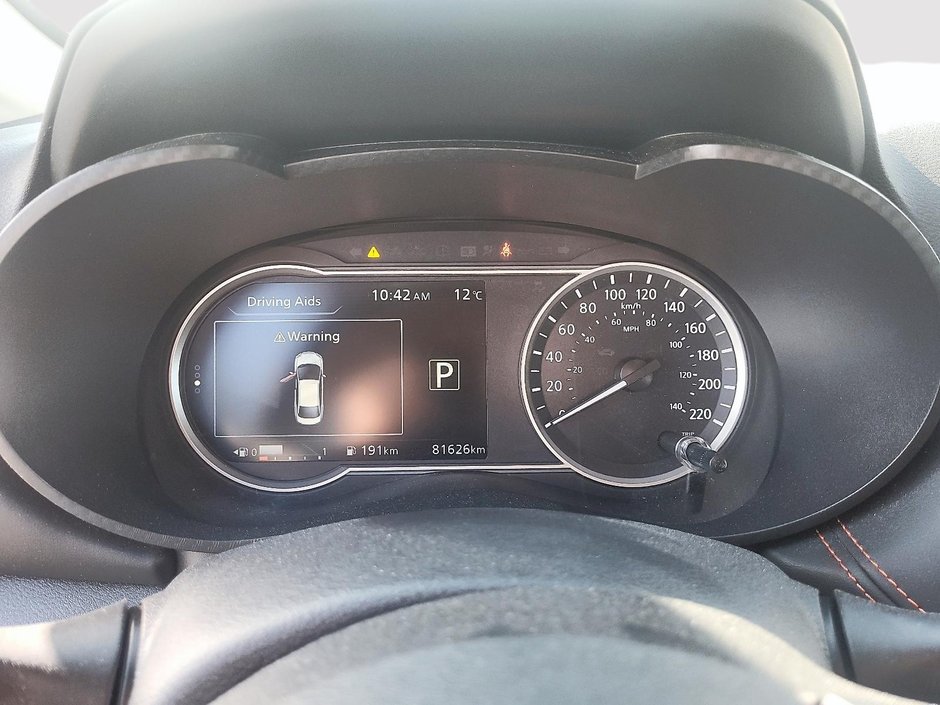 2024 Nissan Versa SR