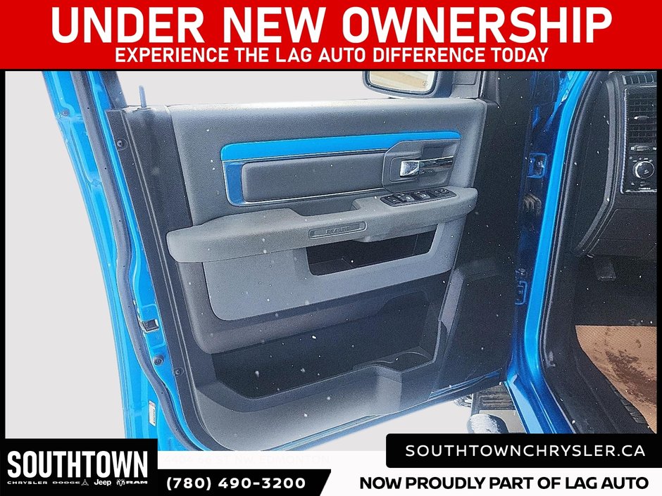 2020 Ram 1500 Classic Warlock-10