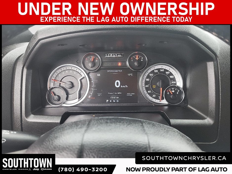 2022 Ram 1500 Classic Warlock-13