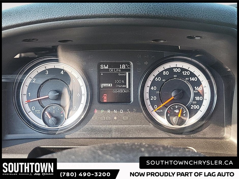 2023 Ram 1500 Classic SLT-13