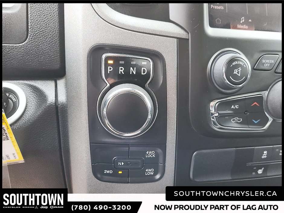 2023 Ram 1500 Classic Express-13