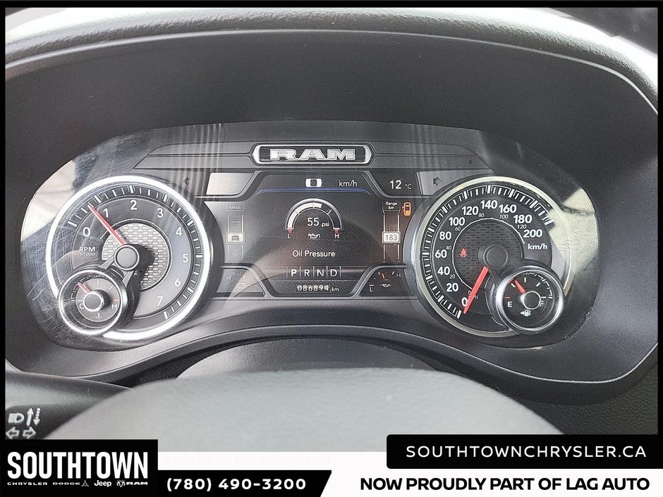 2021 Ram 1500 Big Horn-11