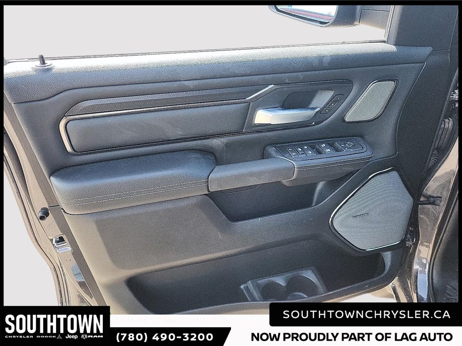 2026 Ram 1500 SPORT