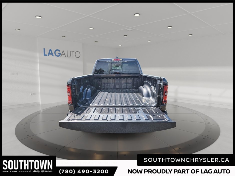 2026 Ram 1500 SPORT