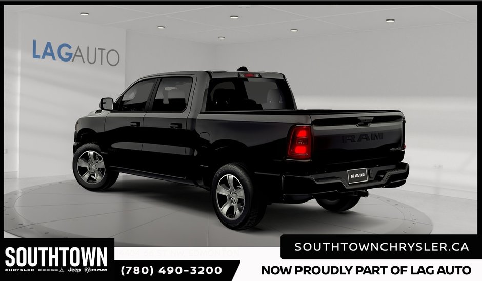 2026 Ram 1500 EXPRESS-2